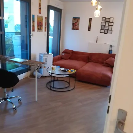 Pesseu شقة فندقية Asnières